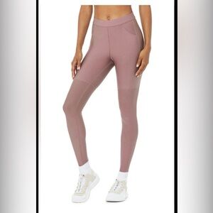 ALO Yoga Dusty Pink Leggings